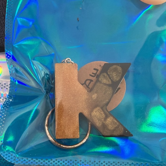 Key chains - Picture 2 of 11